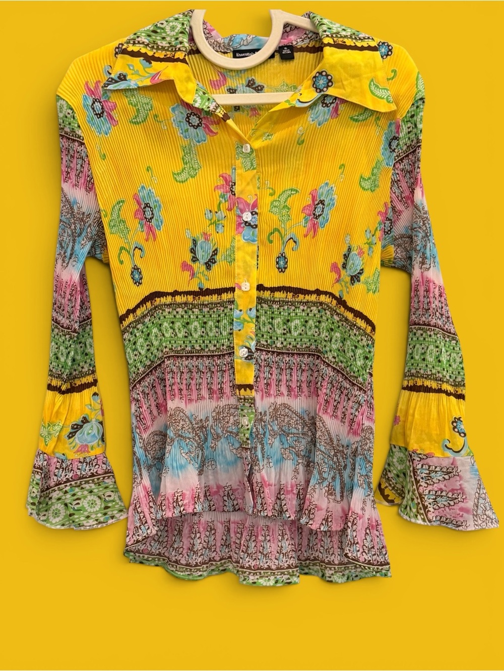 Essentials by Milano Yellow Floral Button-Front Blouse